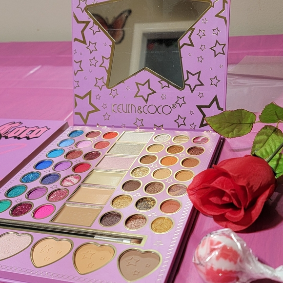 New Make up pallet - Picture 2 of 4